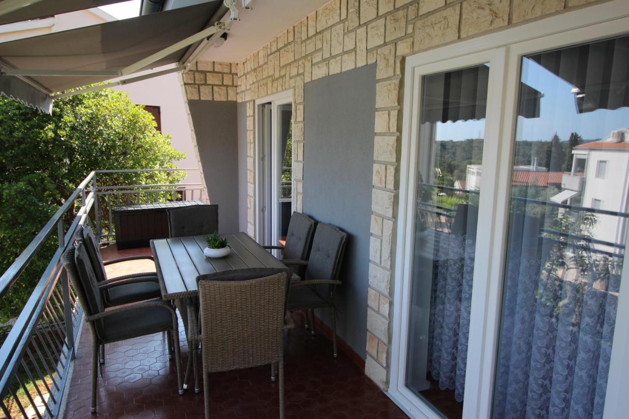 Molo View Apartment روفينج المظهر الخارجي الصورة